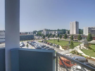 Appartement - 83 m² - 5 pièces