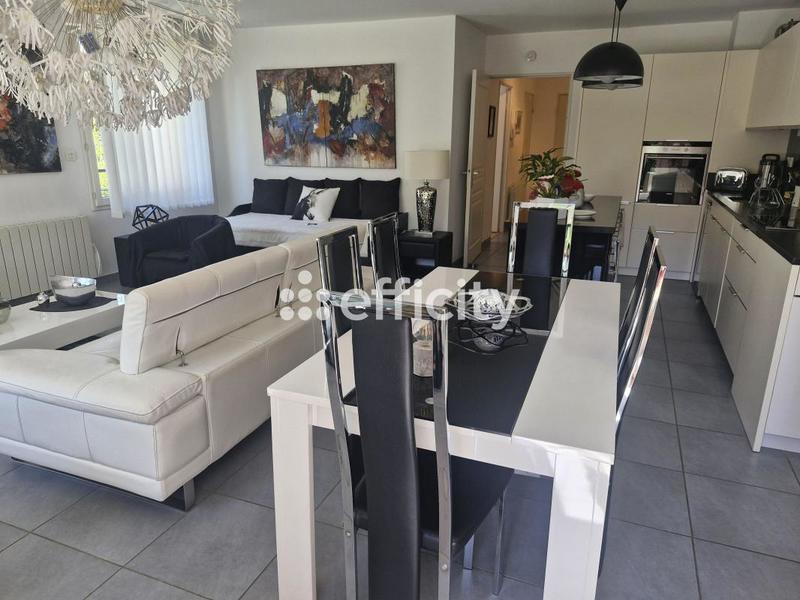 Duplex - 103 m² - 6 pièces