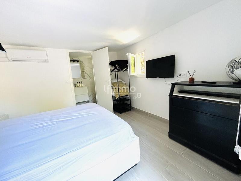 Villa - 227 m² - 7 pièces