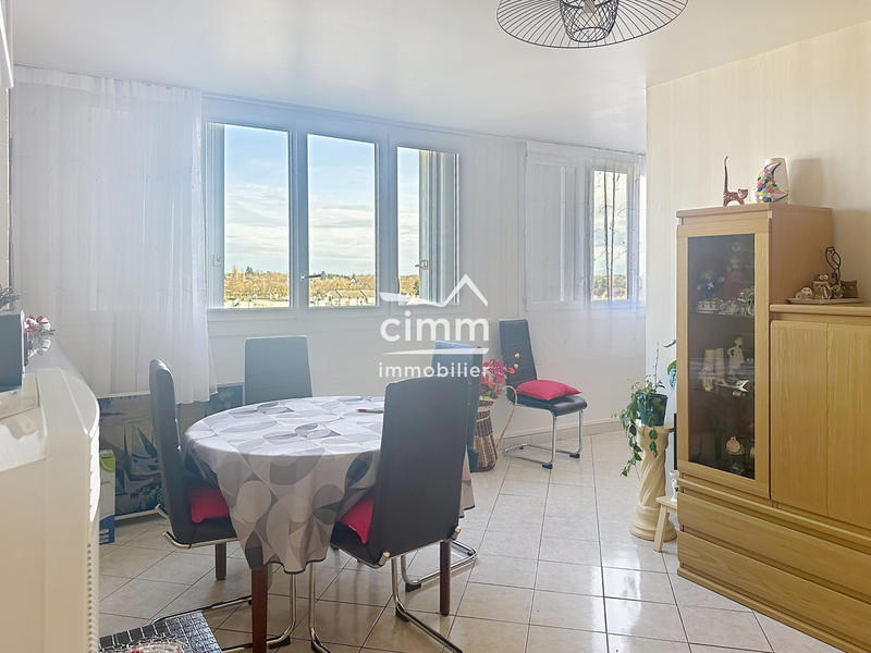 Appartement - 71 m² - 3 pièces