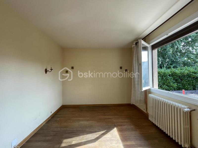 Maison traditionnelle - 102 m² - 4 pièces