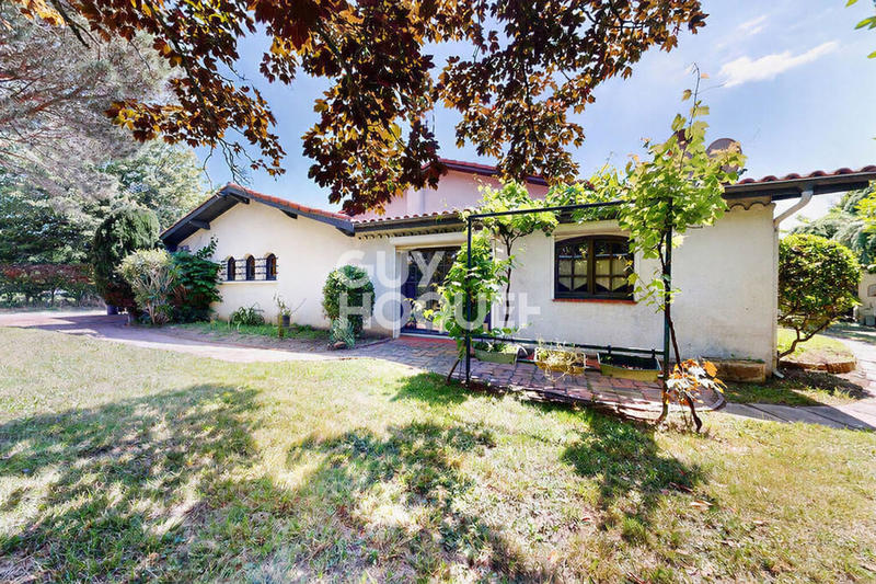 Maison - 169 m² - 5 pièces