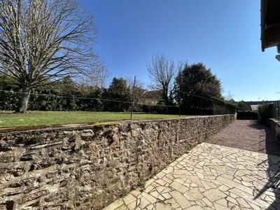 Appartement - 185 m² - 4 pièces