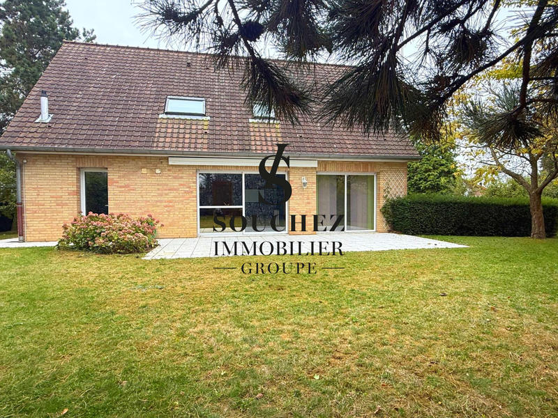 Maison - 143 m² - 8 pièces