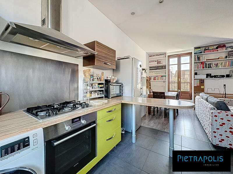 Maison traditionnelle - 123 m² - 6 pièces