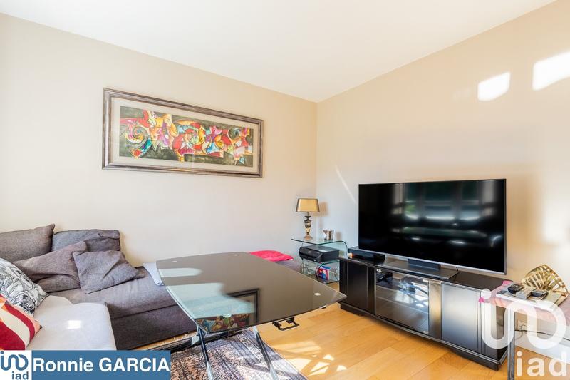 Appartement - 93 m² - 5 pièces