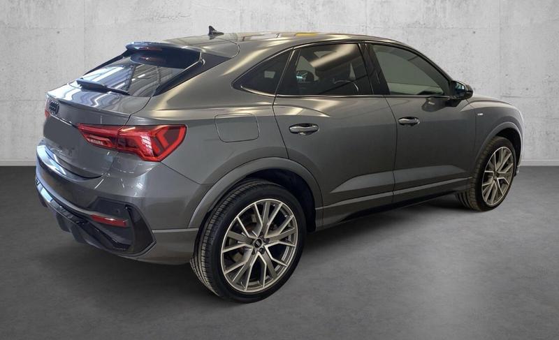 Audi Q3 Sportback 45 TFSIe 245 s-Line Hybride Rechargeable / Caméra de Recul Sieges et Coffre Elec Jantes 20"