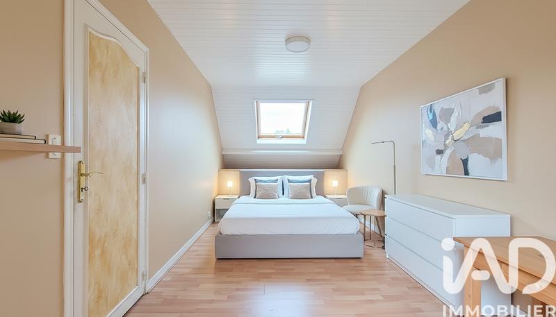 Maison - 115 m² - 6 pièces