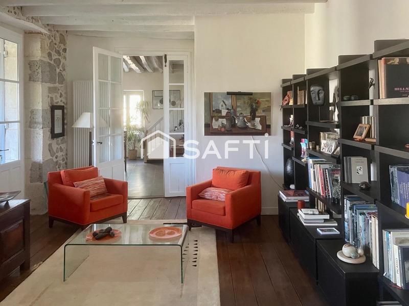 Maison - 500 m² - 9 pièces