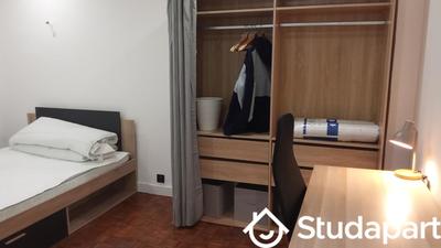 Chambre - 10 m² - 1 pièce