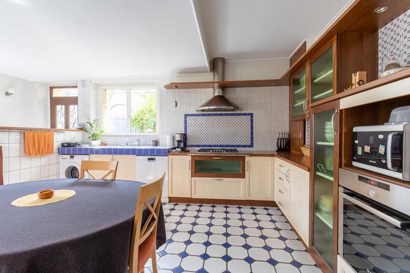 Maison - 140 m² - 7 pièces