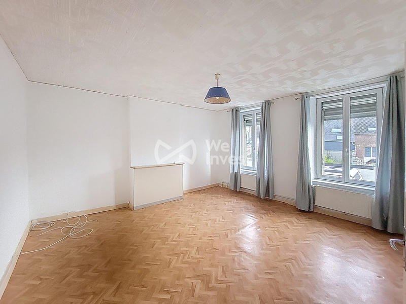 Maison - 157 m² - 9 pièces