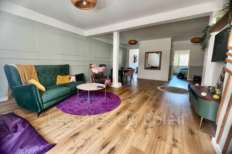 Appartement - 82 m² - 3 pièces