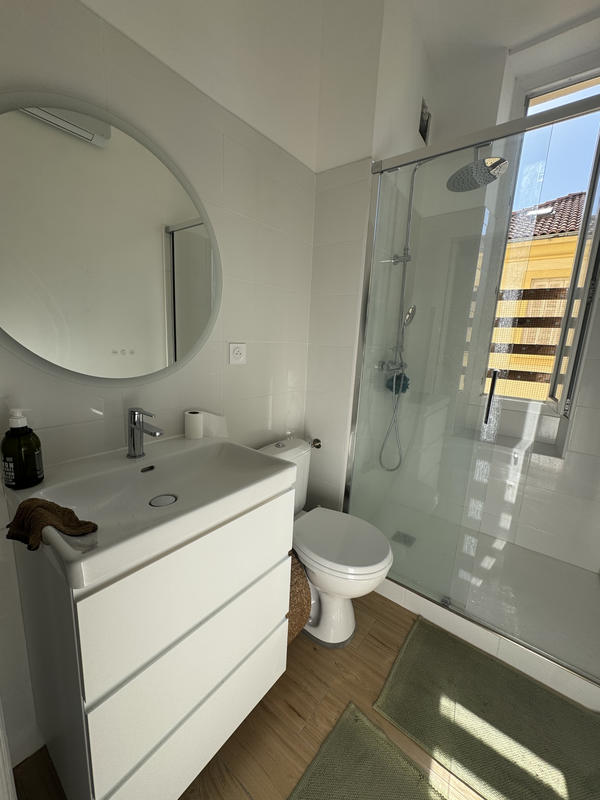 Appartement - 81 m² - 3 pièces