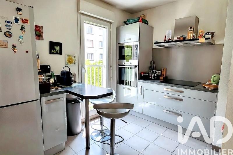 Appartement - 70 m² - 3 pièces