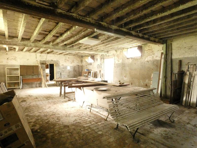 Maison traditionnelle - 197 m² - 7 pièces