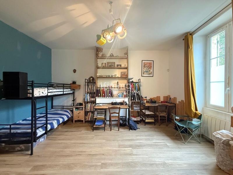 Maison en pierre - 150 m² - 4 pièces