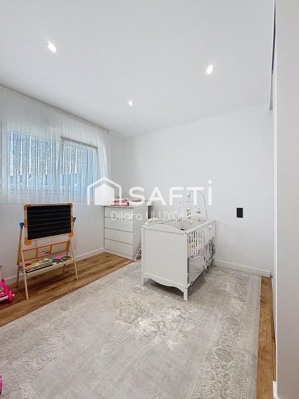 Maison - 111 m² - 5 pièces