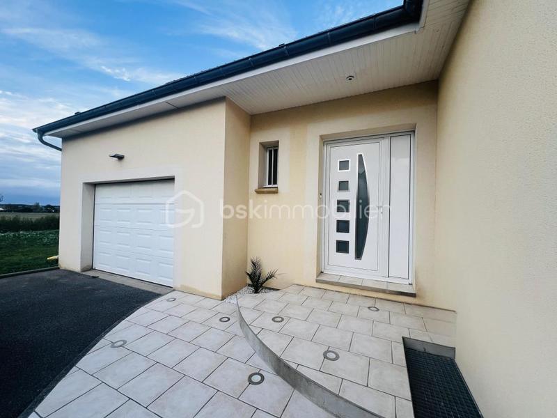 Pavillon - 193 m² - 8 pièces