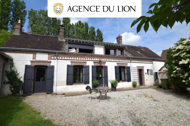 Maison ancienne - 210 m² - 9 pièces