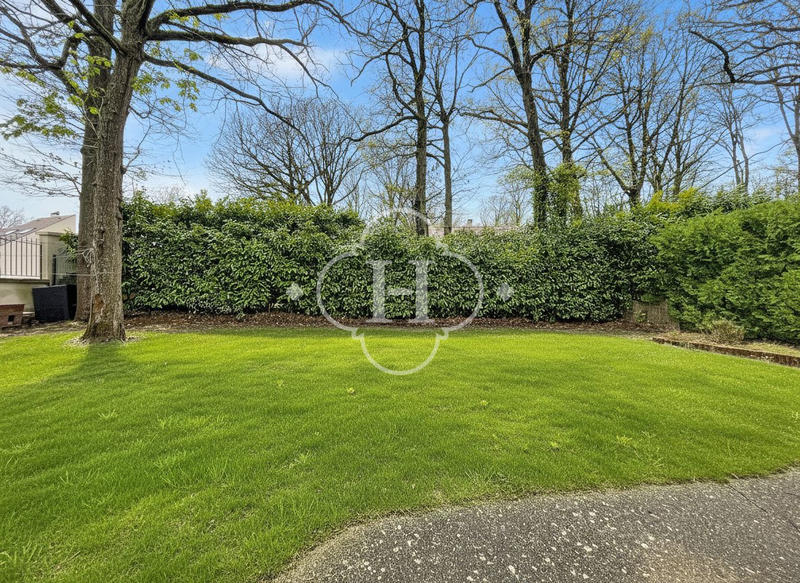 Maison - 105 m² - 6 pièces