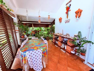 Villa - 208 m² - 6 pièces