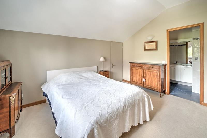 Maison - 320 m² - 7 pièces