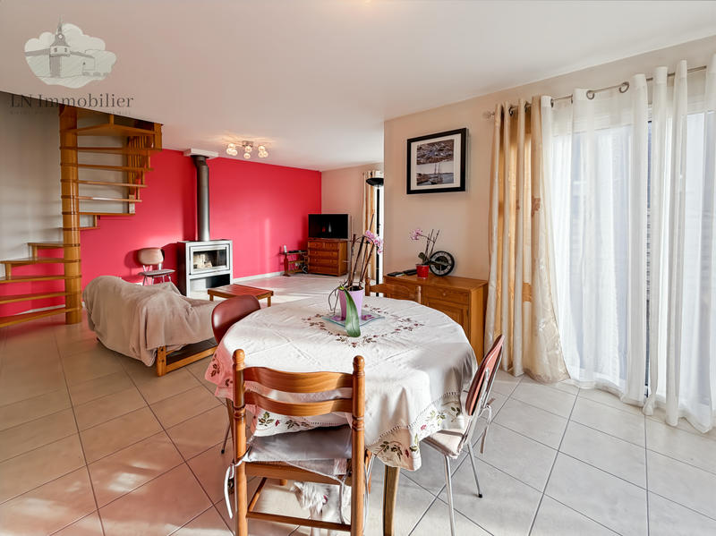 Maison - 76 m² - 4 pièces