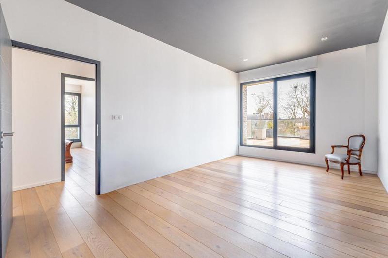 Maison d'architecte - 325 m² - 7 pièces