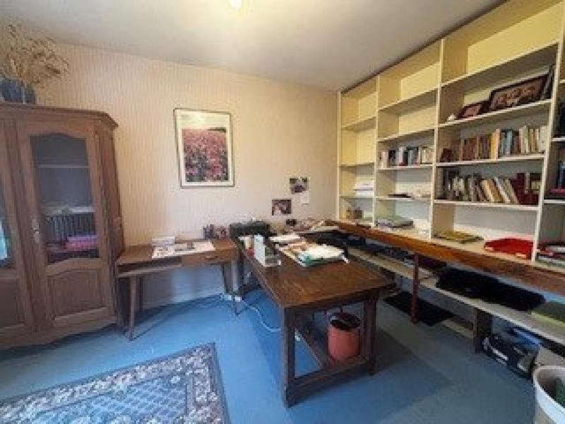 Maison - 317 m² - 10 pièces