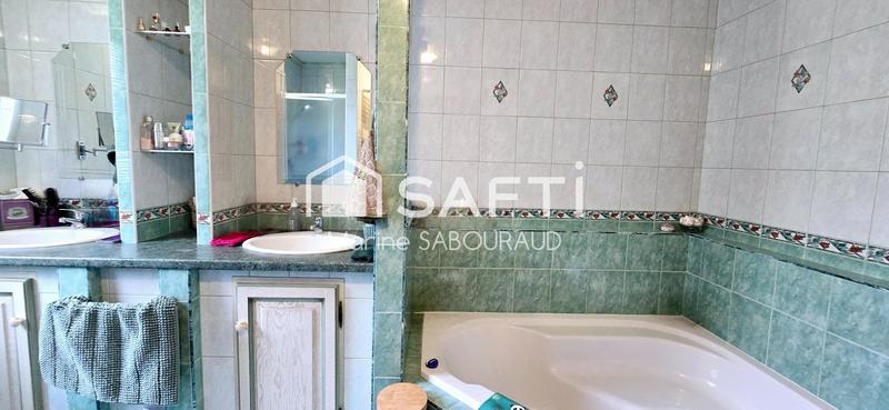 Maison - 125 m² - 4 pièces