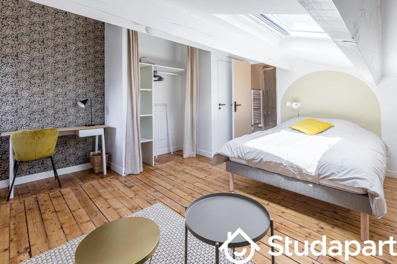 Chambre - 13 m² - 1 pièce