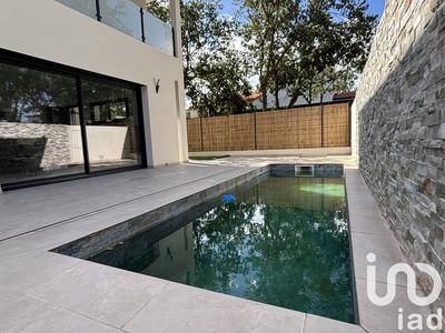 Maison - 159 m² - 6 pièces