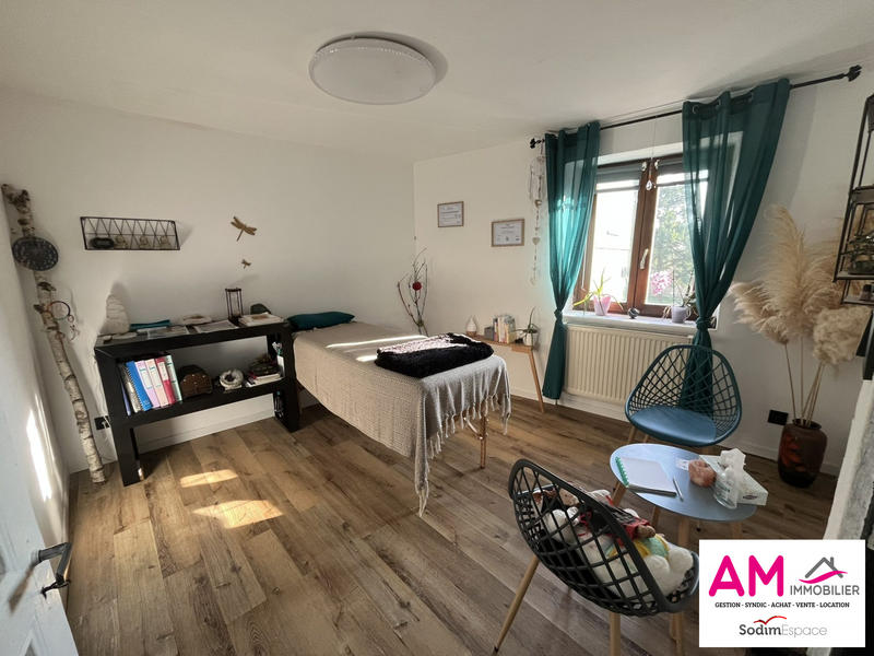 Maison - 100 m² - 6 pièces