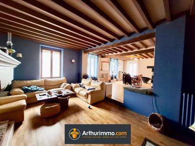 Maison - 232 m² - 8 pièces