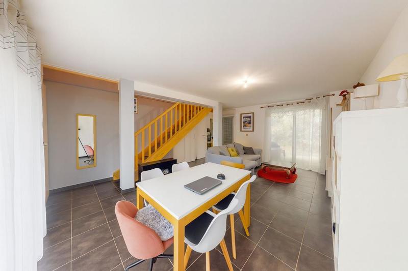 Maison - 85 m² - 4 pièces