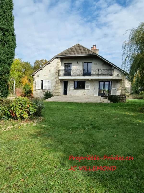 Maison - 151 m² - 7 pièces