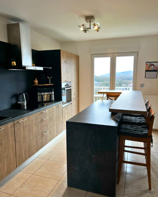 Maison - 83 m² - 4 pièces