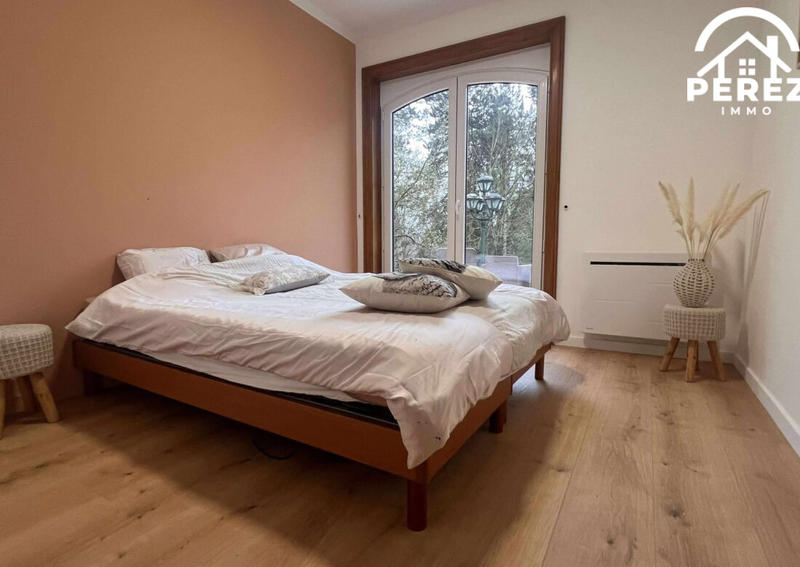 Villa - 278 m² - 10 pièces