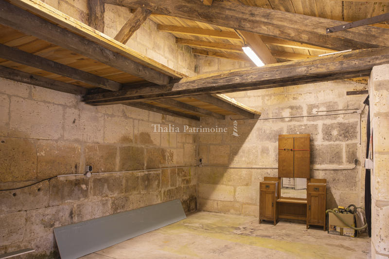 Maison - 195 m² - 8 pièces