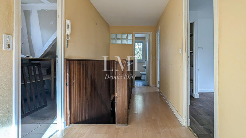 Maison traditionnelle - 150 m² - 7 pièces