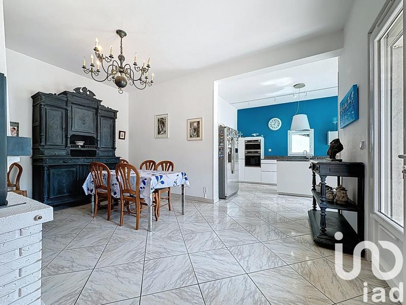 Maison - 170 m² - 8 pièces