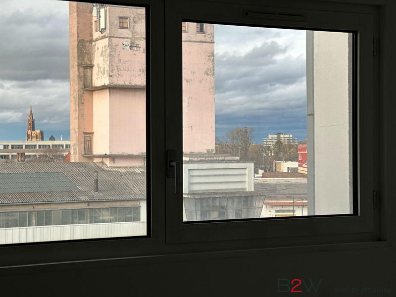 Bureau - 87 m² - 4 pièces