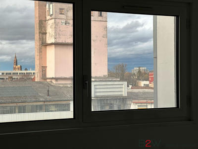 Bureau - 87 m² - 4 pièces