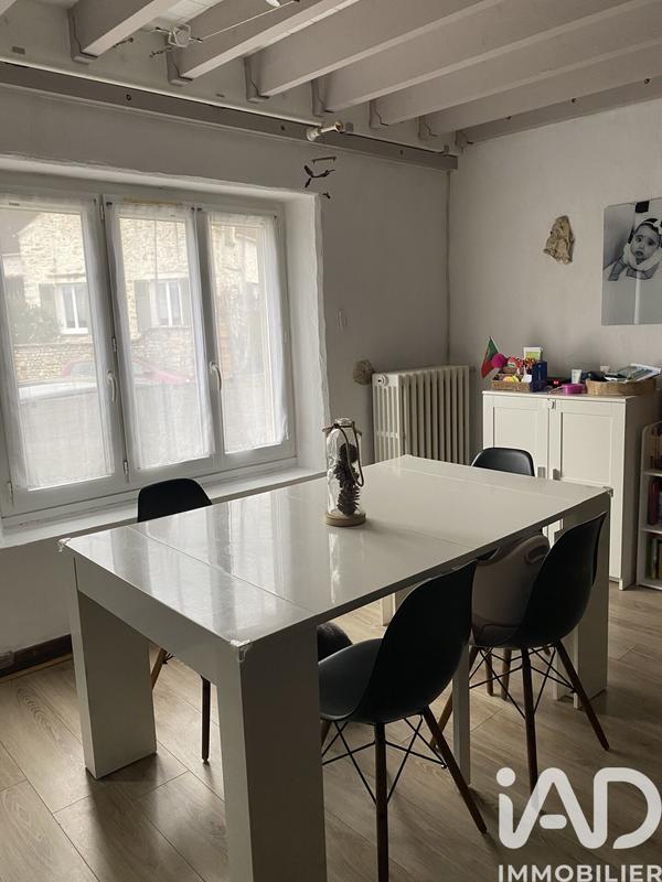 Maison - 104 m² - 5 pièces