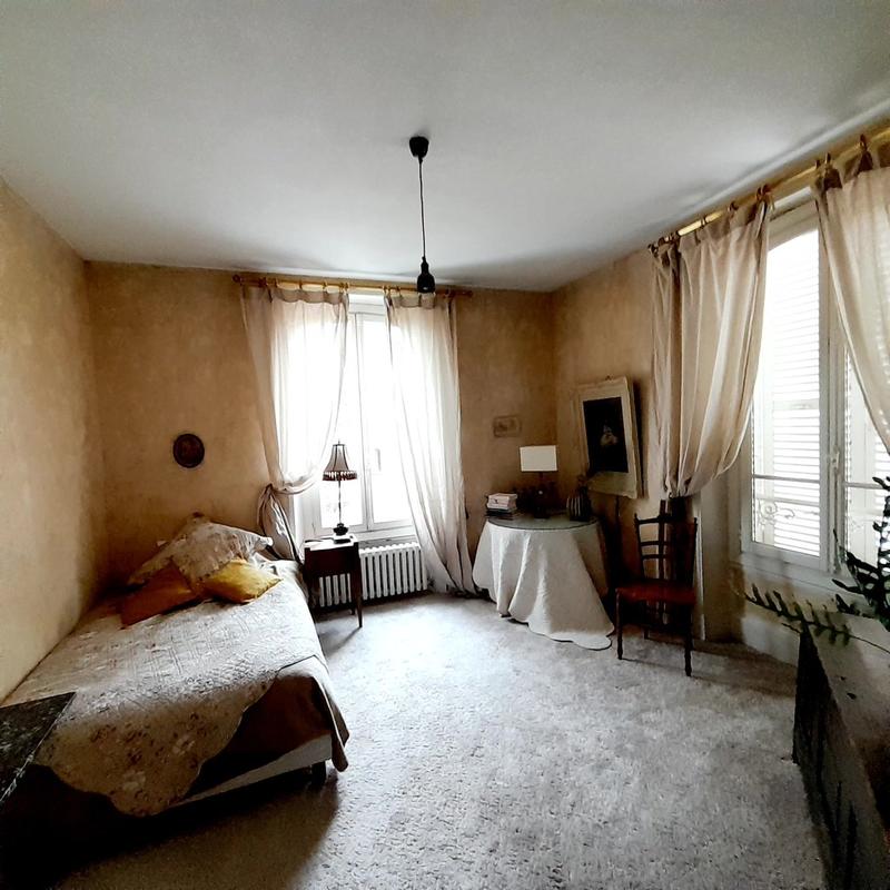 Maison - 163 m² - 5 pièces