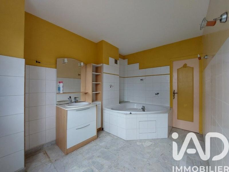 Appartement - 124 m² - 5 pièces