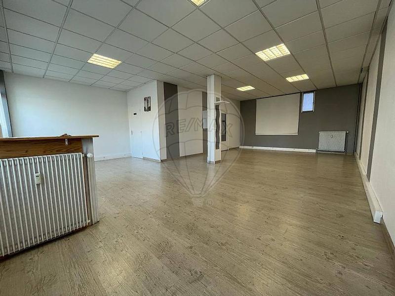 Local commercial - 70 m² - 1 pièce