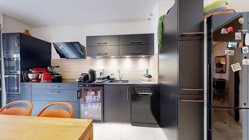 Appartement - 83 m² - 3 pièces