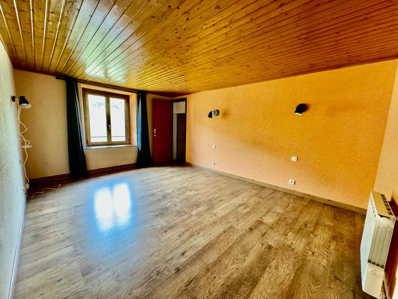 Maison de village - 115 m² - 5 pièces